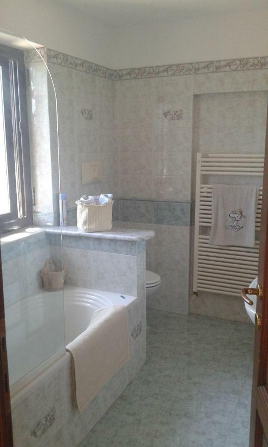 Villa Angela Албенга Екстериор снимка